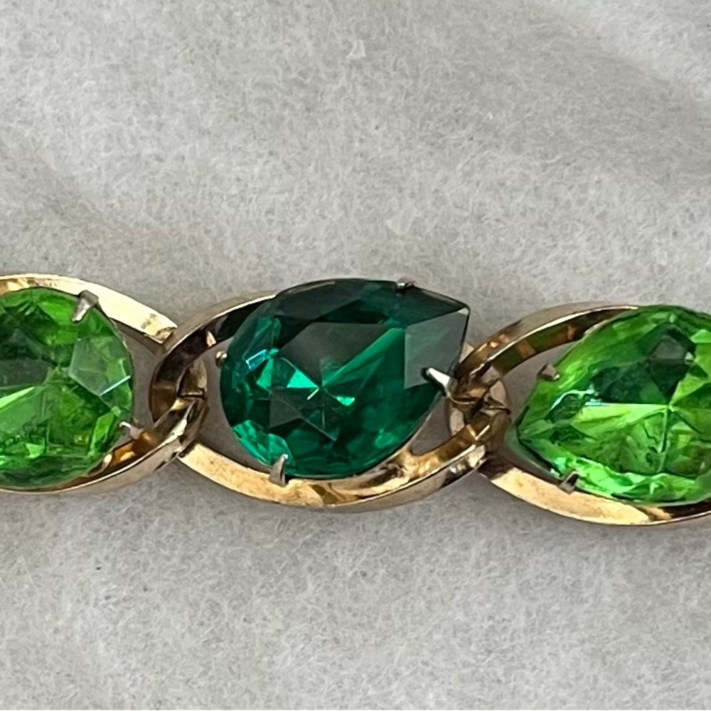 Coro Green and Gold Teardrop Bracelet